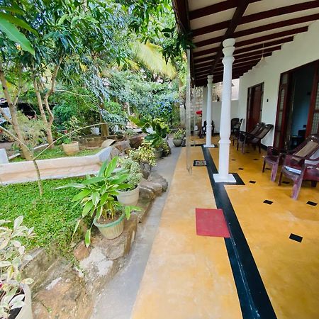 Richwin Villa دامبولا المظهر الخارجي الصورة